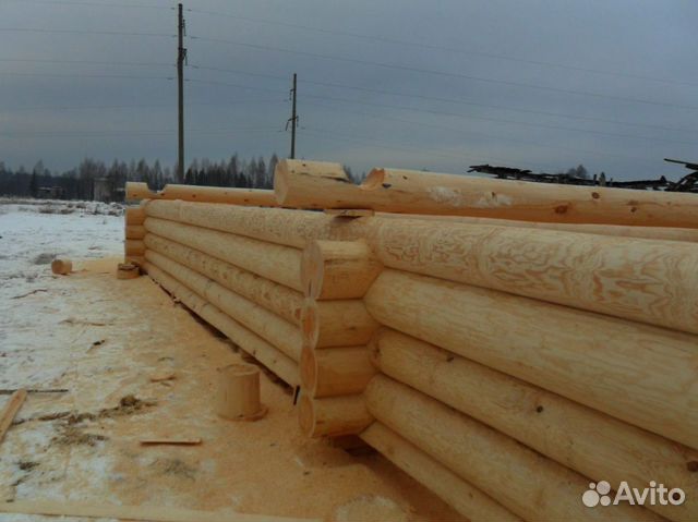 Сруб дома и бани