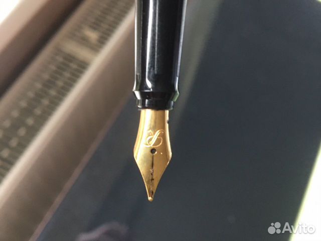 Перьевая ручка Перьевая ручка