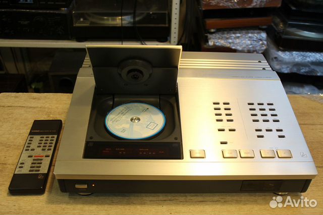 CD проигрыватель Luxman D 500 X s CD проигрыватель Luxman D 500 X s