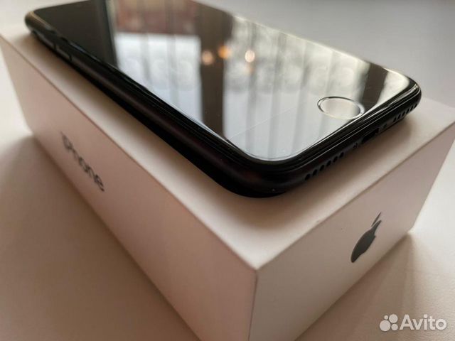 iPhone 7 32 gb черный iPhone 7 32 gb черный