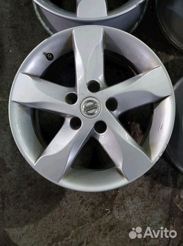 Диски бу оригинал R16 LU на Nissan