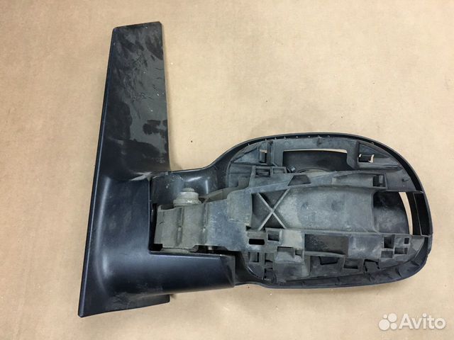 Зеркало левое Mercedes W639 Зеркало левое Mercedes W639