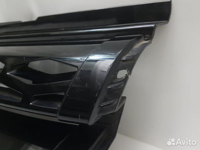Решетка радиатора Land Rover Range Rover Evoque Решетка радиатора Land Rover Range Rover Evoque