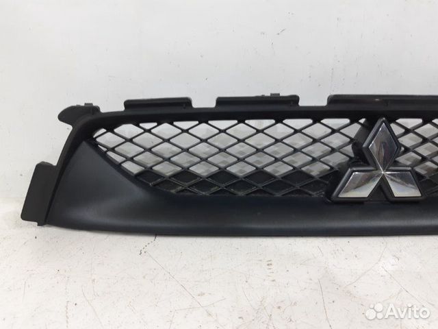 Решетка радиатора Mitsubishi Asx 1