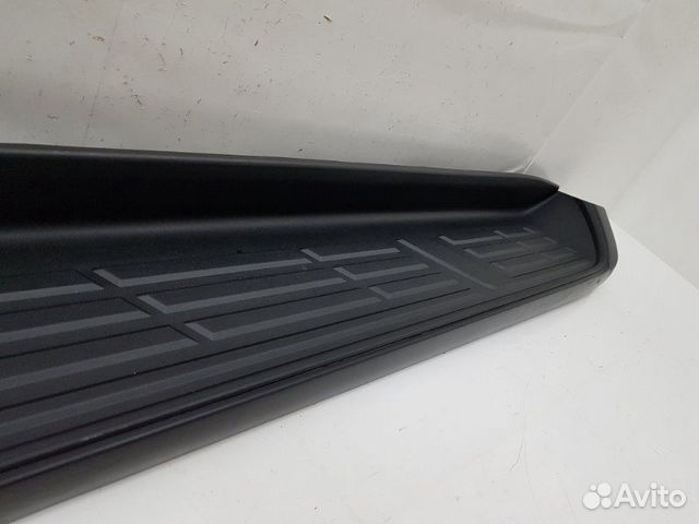 Накладка порога левая Toyota Hilux 8