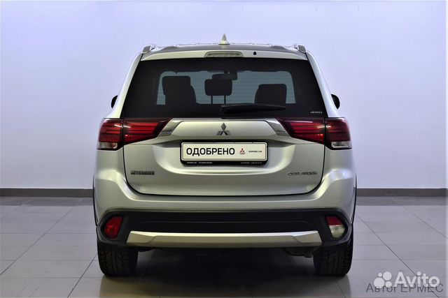 Mitsubishi Outlander 2.4 CVT, 2017, 78 985 км Mitsubishi Outlander 2.4 CVT, 2017, 78 985 км