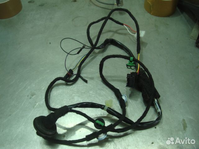 Ауди А1 Проводка зеркало левое 2010-15