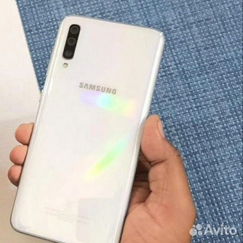 Samsung Galaxy A70