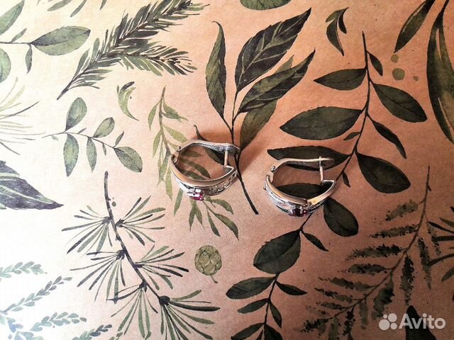 Украшение шарм