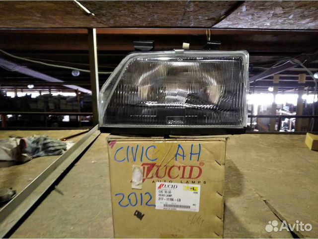 Фара левая Honda Civic AH 1983-1987 Фара левая Honda Civic AH 1983-1987