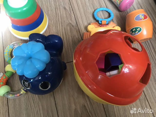 Развивающие игрушки пакетом