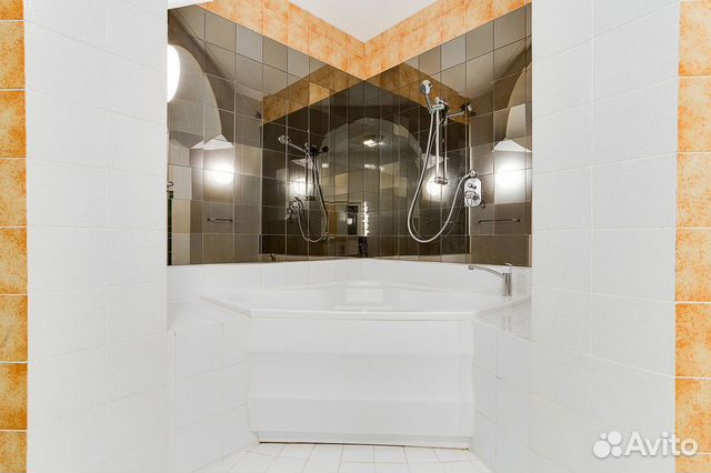 4-к квартира, 170 м², 5/5 эт. 4-к квартира, 170 м², 5/5 эт.