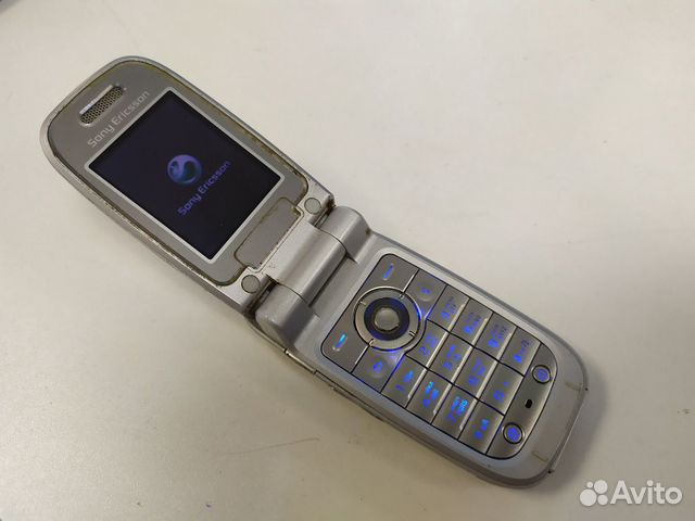 Sony Ericsson Z520i Sony Ericsson Z520i