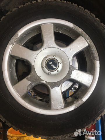 Комплект зимней резины Dunlop 195/65 R15 на литых