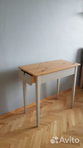 Компьютерный столик из Икеи
