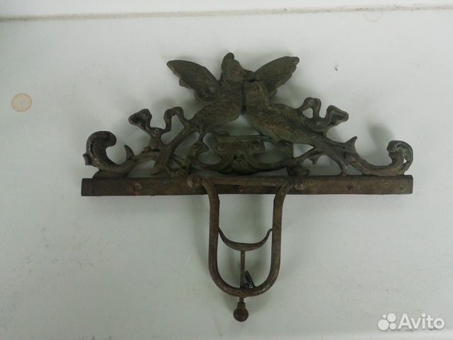 Подставка и подсвечник