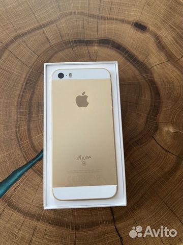 Телефон iPhone se Телефон iPhone se