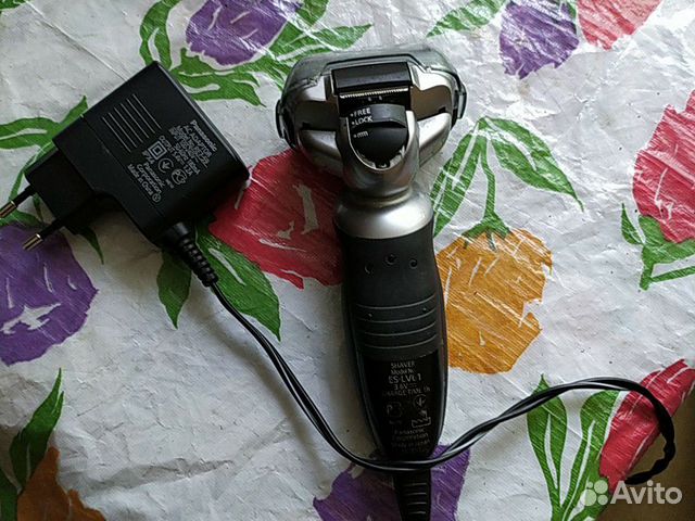 Электро бритва Panasonic ES-LV 61 Электро бритва Panasonic ES-LV 61