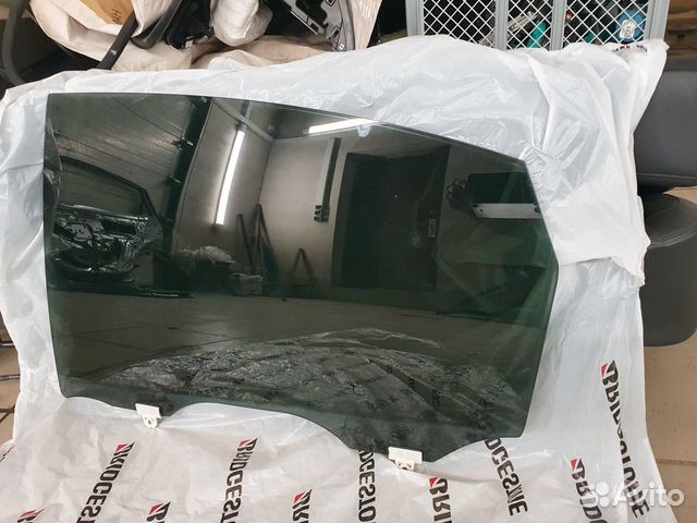 Стекло двери Infiniti FX S51 FX30 FX35 FX37 QX70