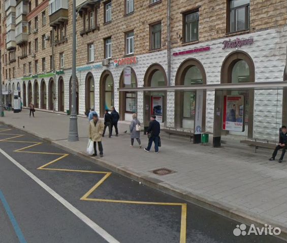 140м2 на 1 этаже у метро (+167 в подвале)