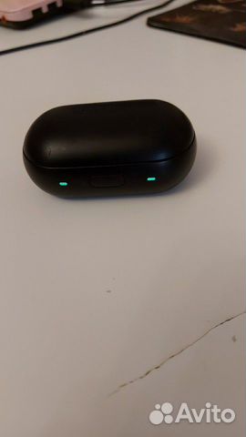 Samsung Gear IconX Samsung Gear IconX