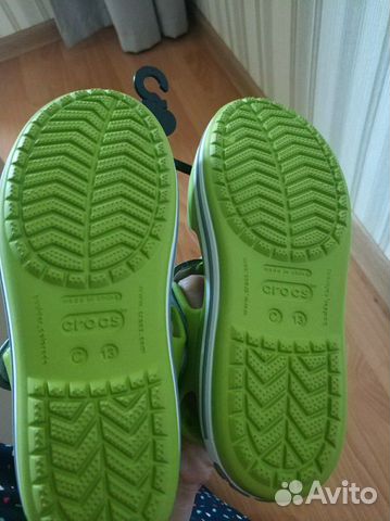 Сандали crocs c13 новые