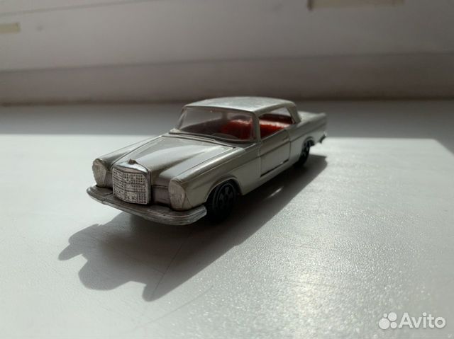 Mercedes 250 SE made IN ussr Mercedes 250 SE made IN ussr