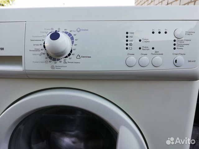 Стиральная машина Zanussi ZWS 6107 Стиральная машина Zanussi ZWS 6107