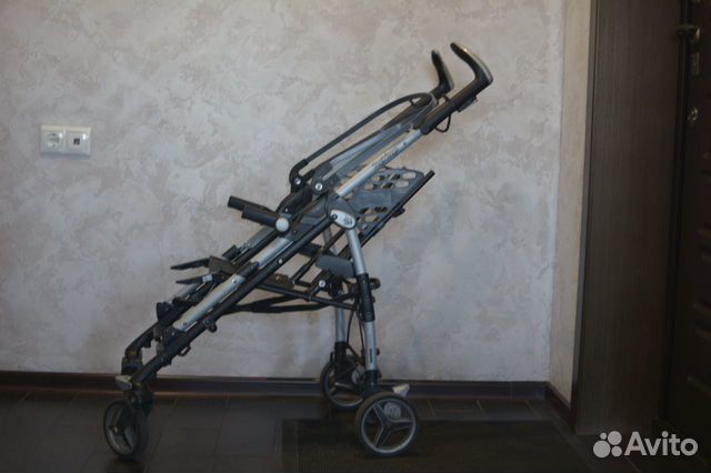 Прогулочная коляска-трость peg-perego Прогулочная коляска-трость peg-perego