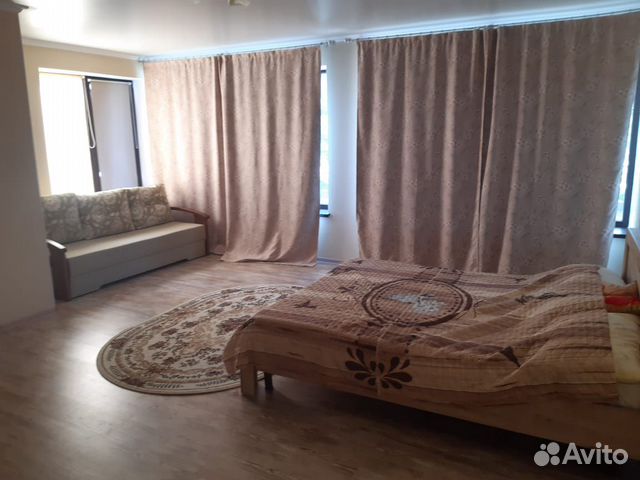 

Квартира-студия, 90 м², 3 кровати