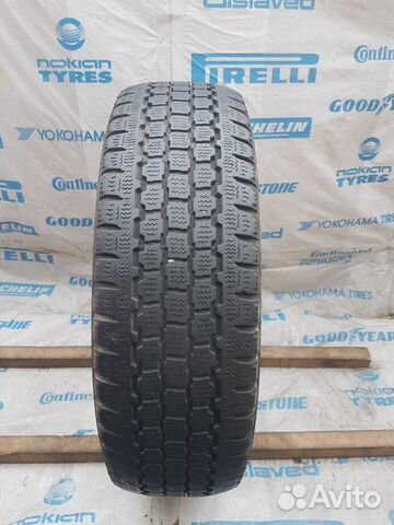Автошина 205 65 16C Bridgestone Blizzak W800 74Z