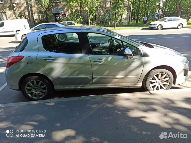 Peugeot 308 1.6 МТ, 2011, 69 300 км Peugeot 308 1.6 МТ, 2011, 69 300 км