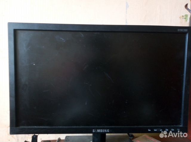 Монитор Samsung s19c200 абсолютно рабочий