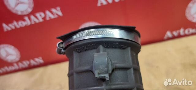 Патрубок впускного коллектора Mercedes W140 S140 Патрубок впускного коллектора Mercedes W140 S140