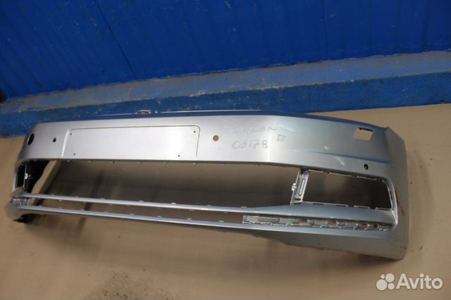 Бампер передний Volkswagen Touran