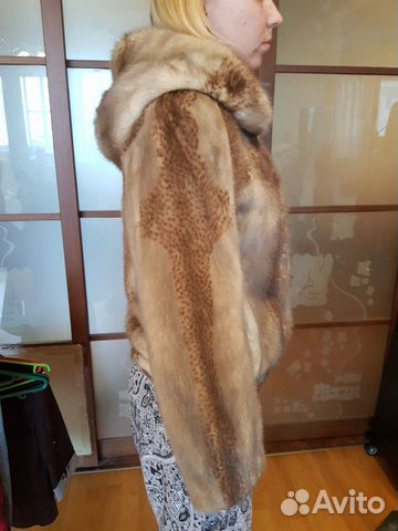 Шуба норковая с капюшоном Шуба норковая с капюшоном