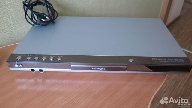 Караоке lg. LG DKS-5650. Двд плеер LG DKS 5650. LG DVD Karaoke System DKS 5650. DVD-плеер LG Dr-599x.