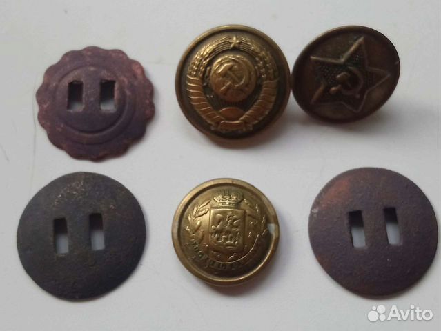 Пуговицы
