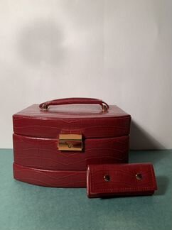 Шкатулка для украшений