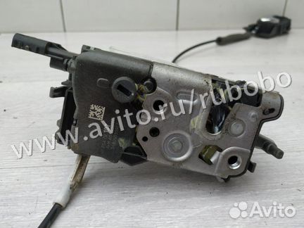 Замок двери задний правый Peugeot 308 EP6C 2010