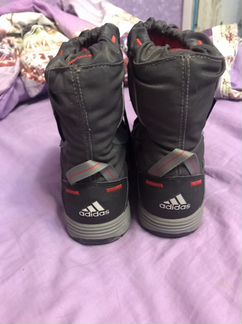 Зимние ботинки adidas