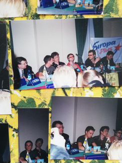 Фотографии 2002 года группы A-ha Мортен Харкет