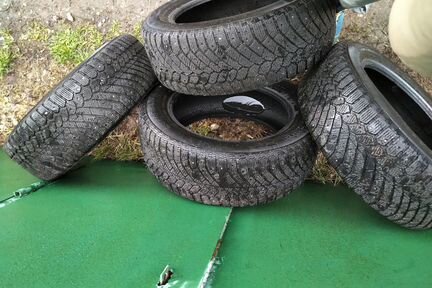 Continental 235/60/18 107T