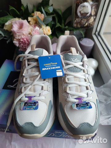 Кроссовки женские 39 skechers