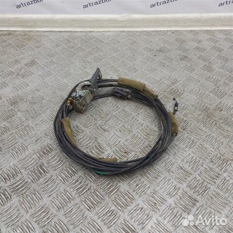 Трос открывания багажника