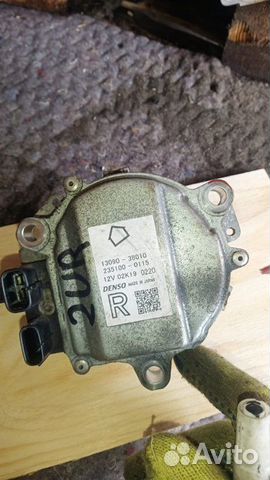 Блок valvematic правый Lexus Ls600H UVF45 2UR-FSE