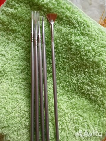 Кисточки для маникюра