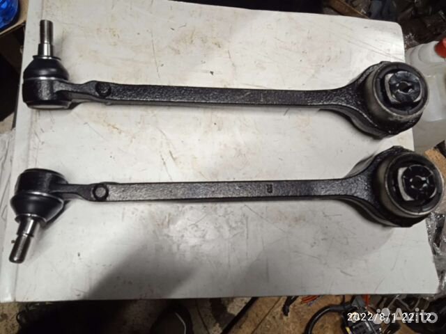 Рычаги перед комплект dodge Challenger
