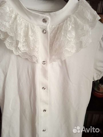 Продам блузки белые(разные)