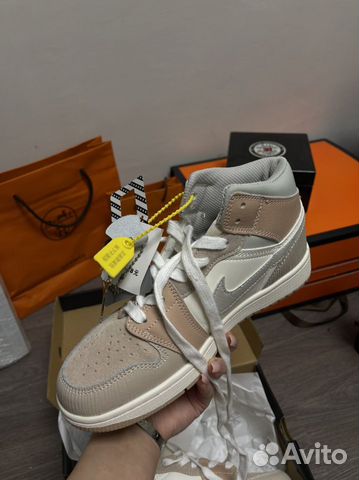 Nike air jordan женские